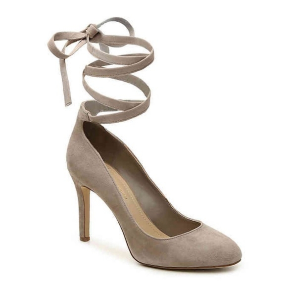 BCBG Light Red Leather Heels size 7.5 - Picture 3 of 8